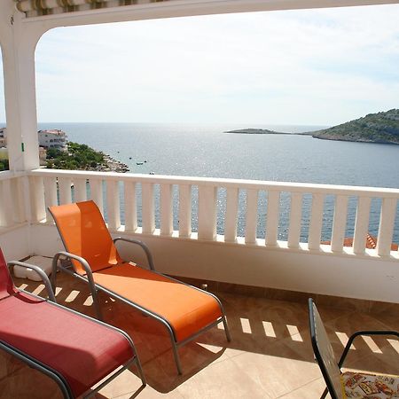 Apartments Lucija Razanj Luaran gambar