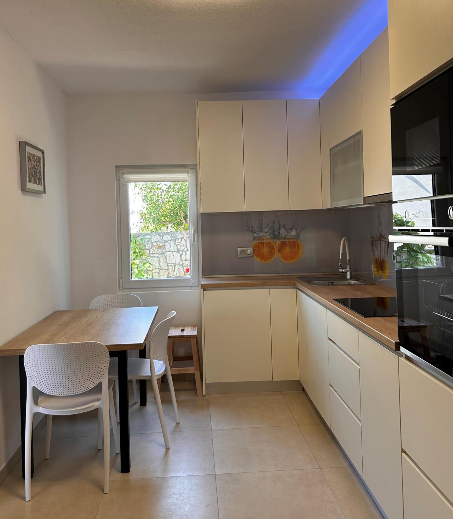 Apartments Lucija Razanj Luaran gambar
